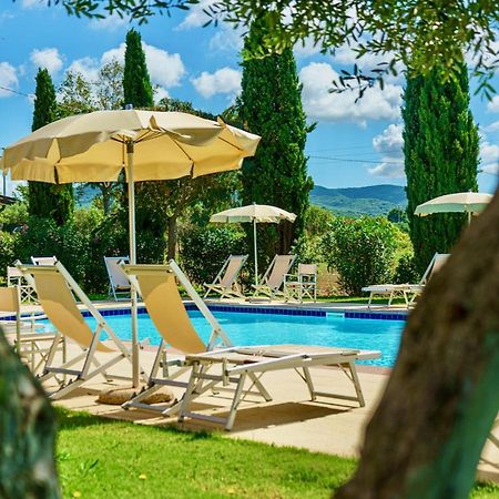 Appartamenti In Residence Villa Santa Maria Сан Винченцо Екстериор снимка