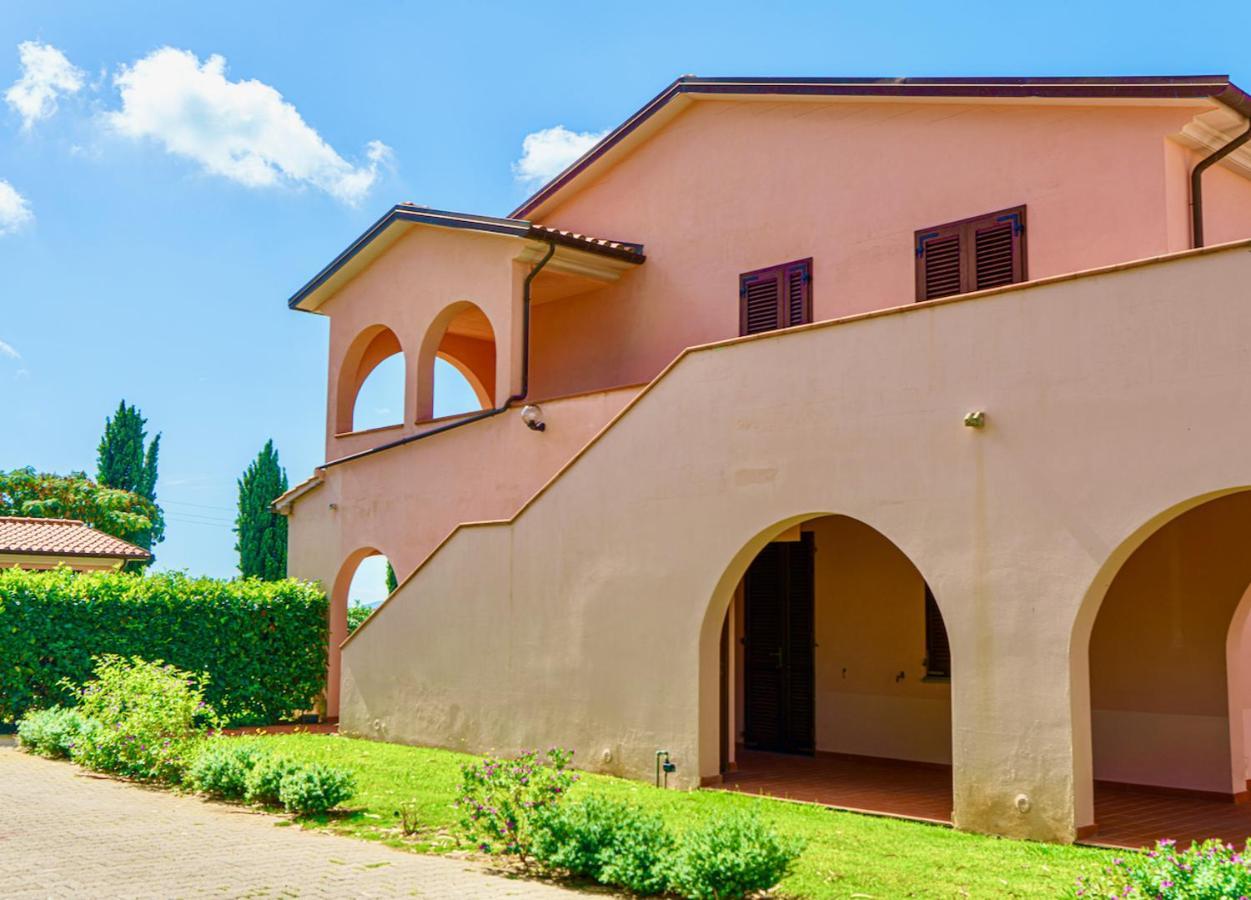 Appartamenti In Residence Villa Santa Maria Сан Винченцо Екстериор снимка