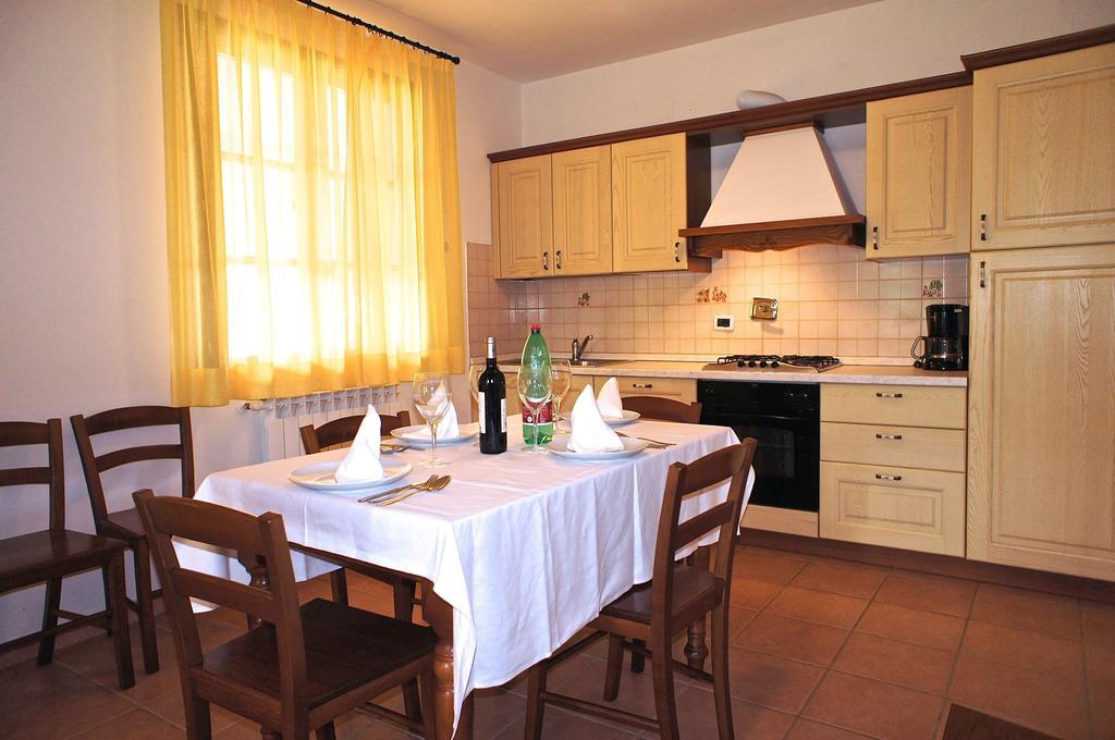 Appartamenti In Residence Villa Santa Maria Сан Винченцо Стая снимка